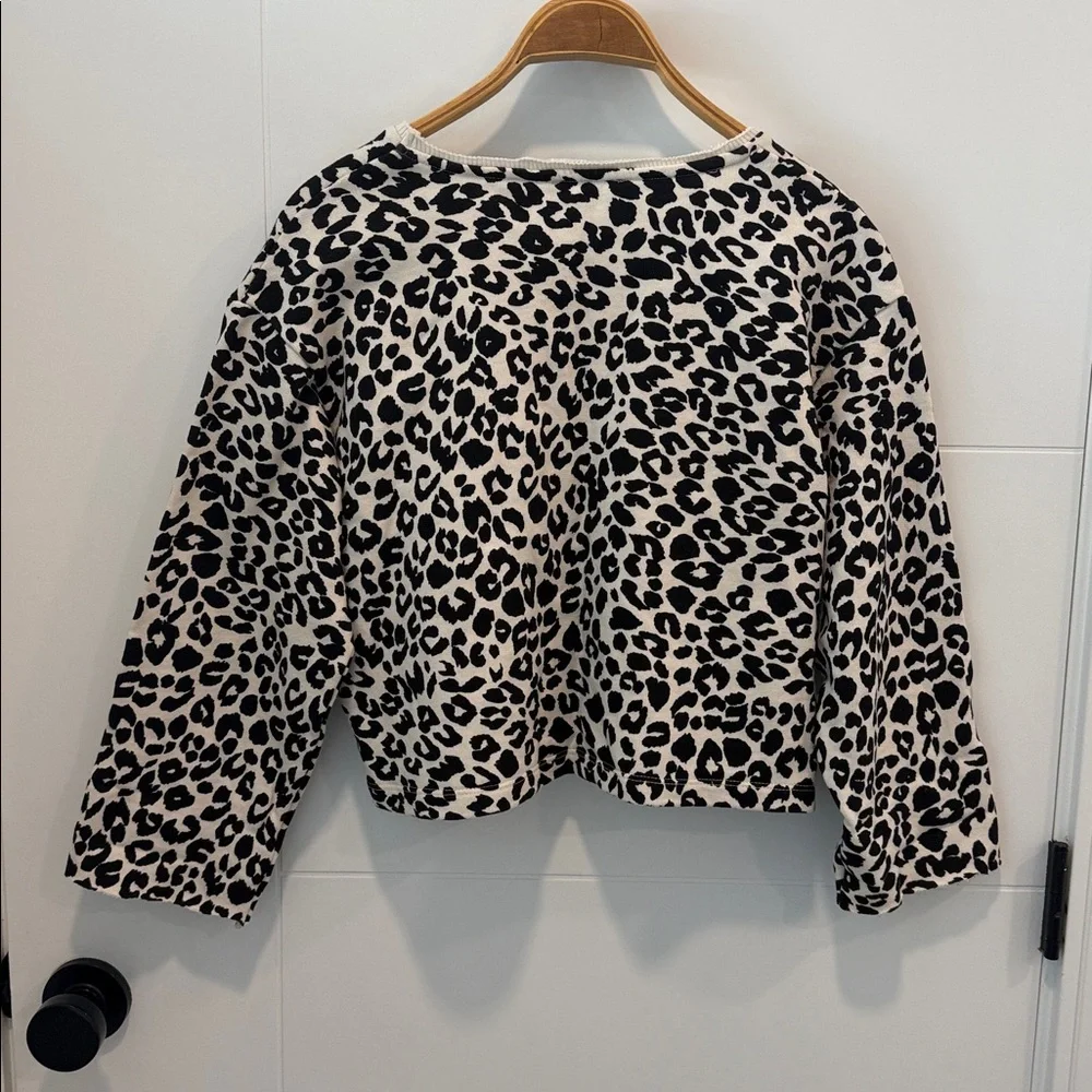Zara Cream and Black Leopard Print crop Sweater size medium - Picture 4 of 5